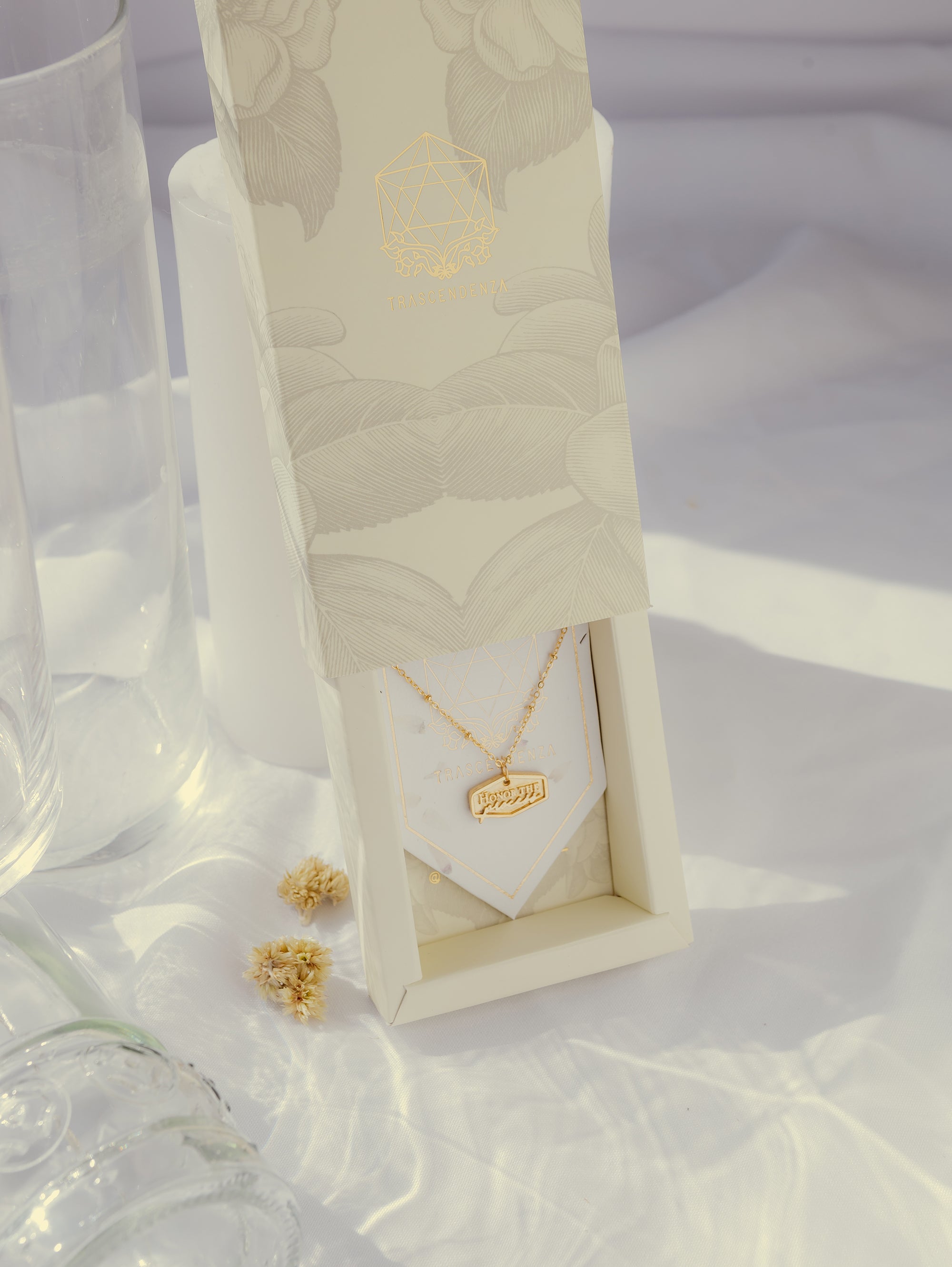 Collar Honra el Proceso